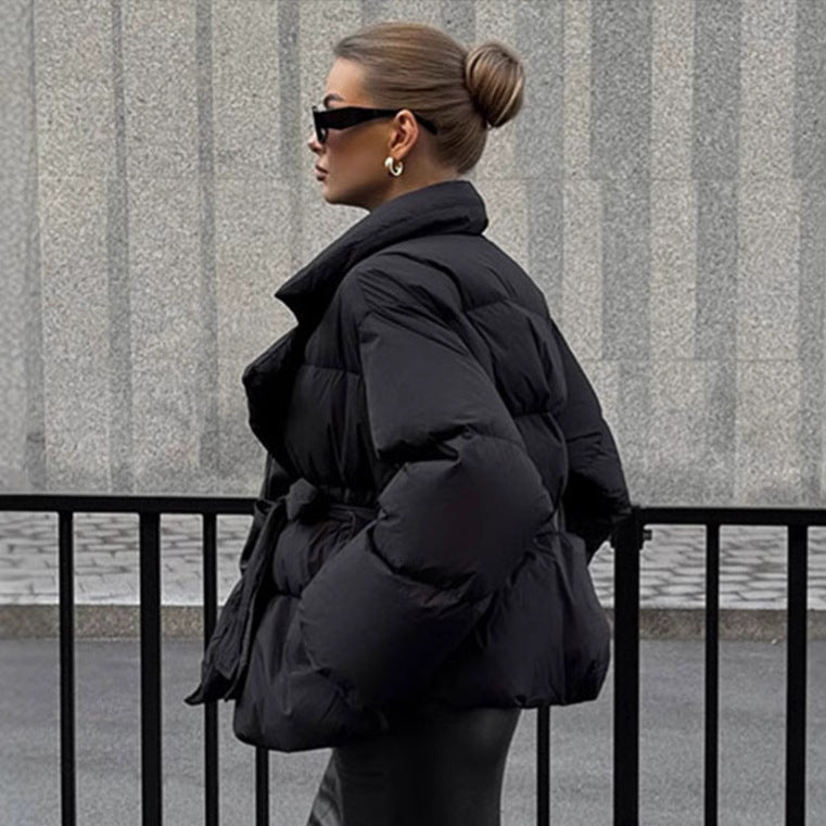 Manteau Matelassé Oversize à Motif Géométrique et Ceinture Ajustable